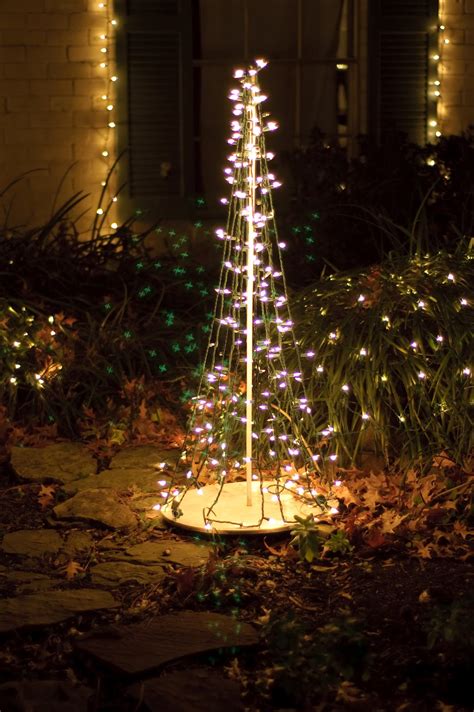 Lilybug Designs Outdoor Christmas Tree