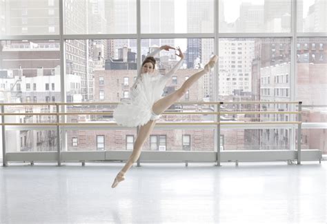 Mary Helen Bowers Ballet Poses Ballet Dancers Natalie Portman Oscar