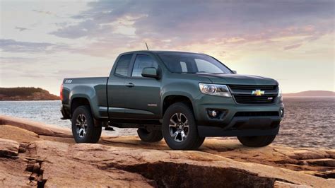 New 2017 Graphite Metallic Chevrolet Colorado Extended Cab Long Box 4