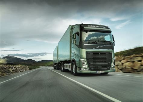 The Volvo Fh The New Long Haul Truck From Volvo Trucks Volvo Trucks