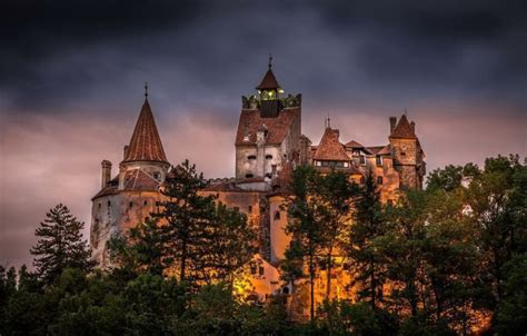 Visit Draculas Castle In Transylvania This Halloween Travelpedia Uk