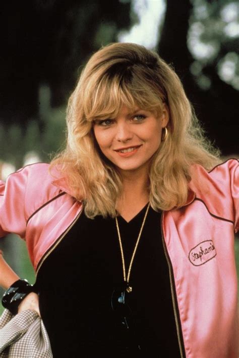 25 Fascinating Photographs Of A Young Michelle Pfeiffer In The 1980s