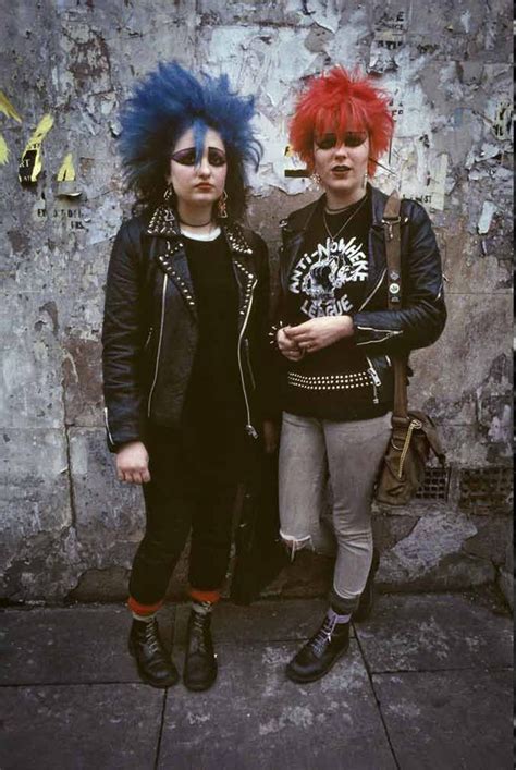 Portraits Of The London Punk Movement Of The 1970s And ’80s Punk Rock Girls Punk Movement