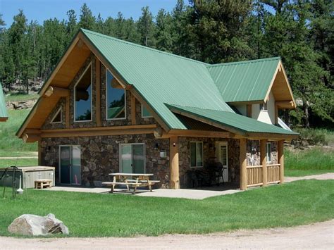 Tucked into the hillside, this spacious cabin is the perfect getaway for a larger group. 2 Bedroom Log Cabin Located in Heart of Bla... - VRBO