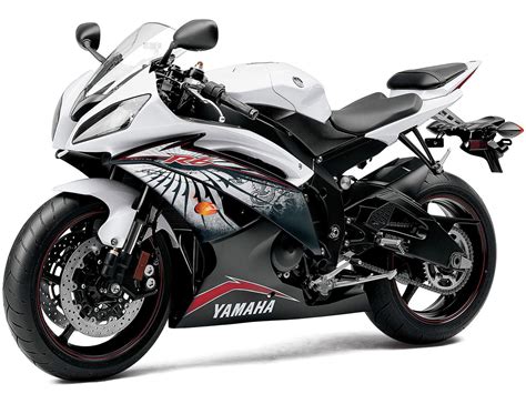 Auto Tech 2012 2012 Yamaha Yzf R6 Motorcycle Pictures Review