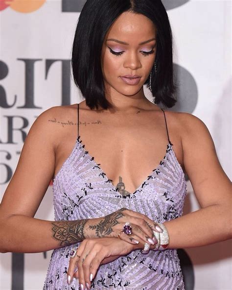 rihanna rihanna sexy rihanna style rihanna fenty beauty