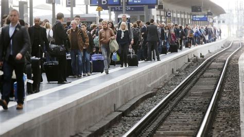 Für bahnkunden bleibt die reiseplanung schwierig. Bahnstreik: Hamburg, Hannover, München, Frankfurt ...