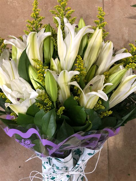 15 Best New Lily Bouquet Pictures Ritual Arte