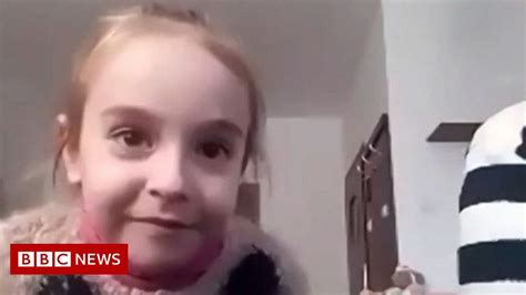 Ukrainian Girl In Viral Video Singing Let It Go Safe In Poland Bbc News In 2022 Singing