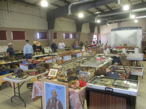 Lots of Buick parts at Chickasha, OK. swap meet - Buick - Pre War