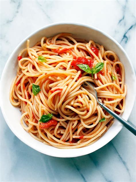 Spaghetti Al Pomodoro Spaghetti Al Pomodoro Pomodoro Recipe Easy