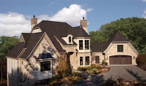 Photo Of A Home Using Gaf S Woodland Woodberry Brown Shingles Ac Roof