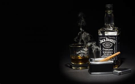 壁纸 喝 威士忌酒 杰克丹尼 瓶子 蒸馏饮料 酒精饮料 静物摄影 2880x1800 Microcosmos