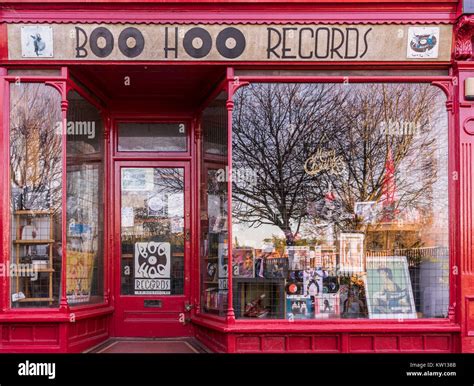 Vintage Record Store High Resolution Stock Photography And Images Alamy