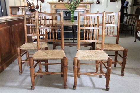 Set Of 4 Antique Spindle Back Chairs V784 Antiques Atlas