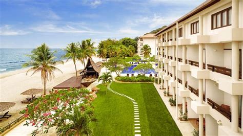 Poorly mainted of mercu beach resort. Hyatt Regency Kuantan Resort; newly refurbished beach ...
