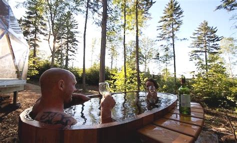 Aquatic hydrotherapy hot soak tubs have an inline water heater that lets you relax for as long as you like. Japanese Wood Ofuro with Wood Fired Heater | Cedartubsdirect