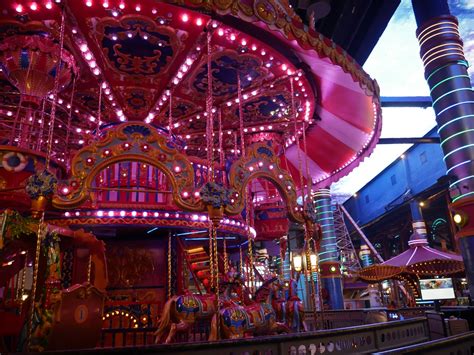 Genting highlands indoor theme park skytropolis funland sky avenue 2018 this is genting highland's latest indoor theme park. SALE Skytropolis Indoor Theme Park Ticket in Genting ...