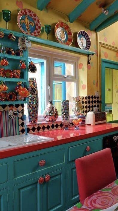 28 Maximalist Kitchen Decor Ideas That Wow Artofit