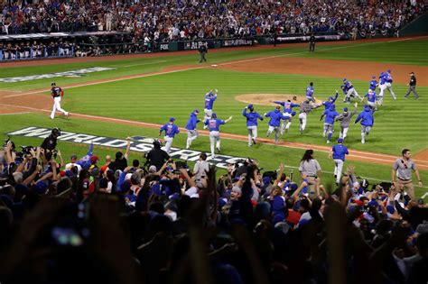 The Cubs Thrilling Game 7 Victory Produced Some Epic Images Chicago