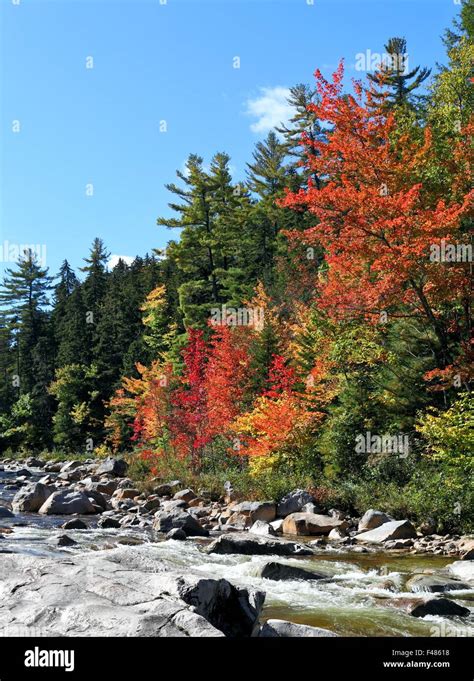 New England Fall Colors Hi Res Stock Photography And Images Alamy