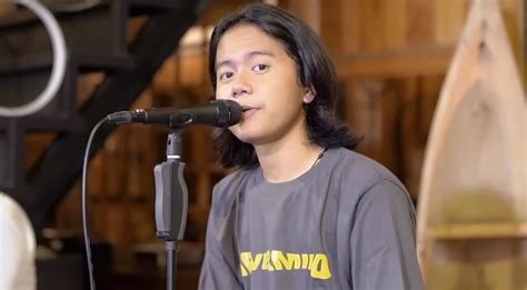 Profil Biodata Maulana Ardiansyah Penyanyi Viral Trending Youtube