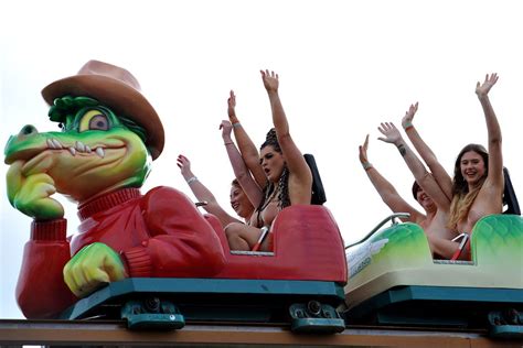 naked rollercoaster ride sees thrill seekers strip off for world record attempt london evening