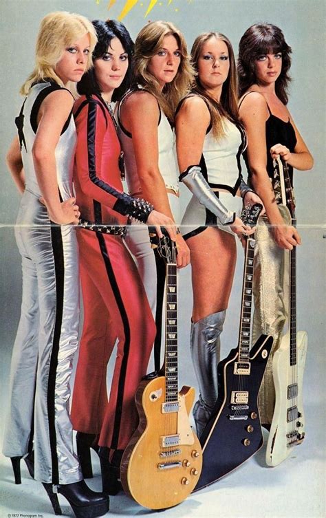 Photo Of Cherie Currie And Michael Steele And Joan Jett And Runaways