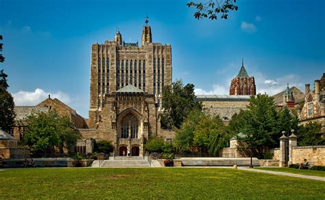 Landscape Of Yale University At New Haven Connecticut Image Free