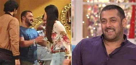 Salman Khan Pays A Surprise Visit To Katrina Kaif On Comedy Nights Live