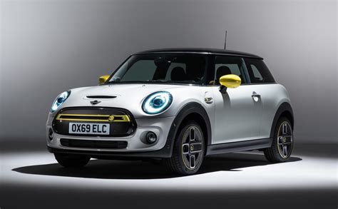 Mini Cooper Se Unveiled As First Fully Electric Model