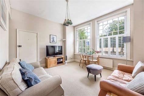 1 Bedroom Maisonette Flat For Sale In Elmbourne Road London Sw17