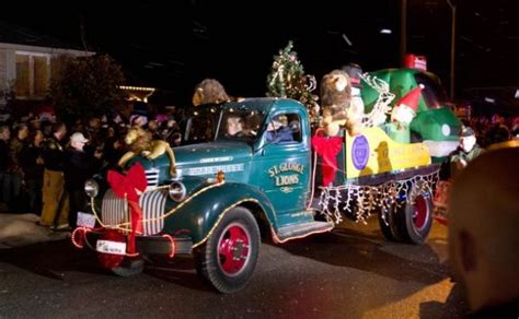 Trucks Bring Christmas In Oct Go By Truck Global News