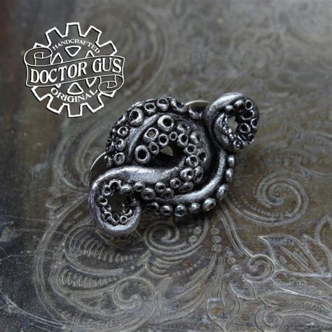Tentacle Pin Tentacle Tie Tack Cthulhu Inspired Cephalopod Etsy In