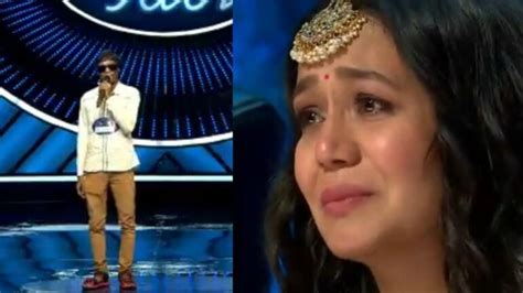 Indian Idol 11 Neha Kakkar Breaks Down Hearing About Contestant Who Set Himself On Fire