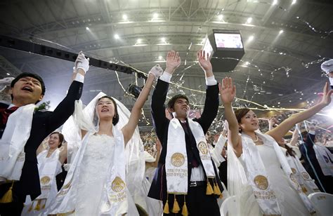 Thousands Marry In South Korean ‘moonie Mass Wedding South China