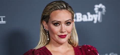hilary duff admits to struggling with body image issues at age 17