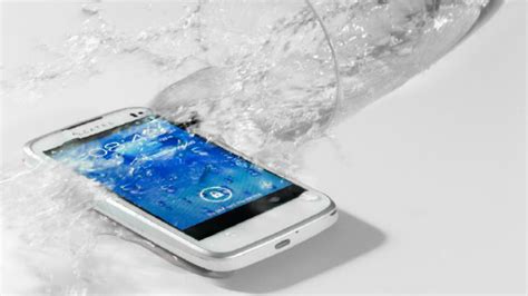 Waterproof Mobiles Make A Splash Cnn