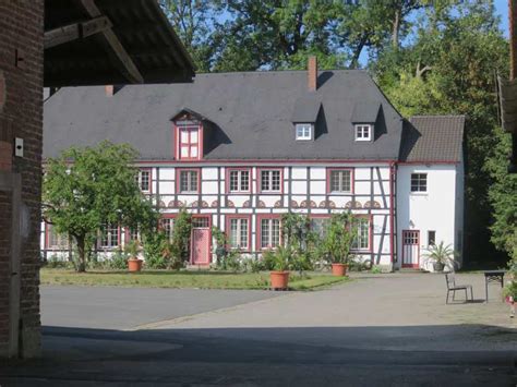 És ist das ursprüngliche wohnhaus der burgmannsfamilie von dem. Haus Lohe - Werl, Soest | Radtouren-Tipps & Fotos | Komoot