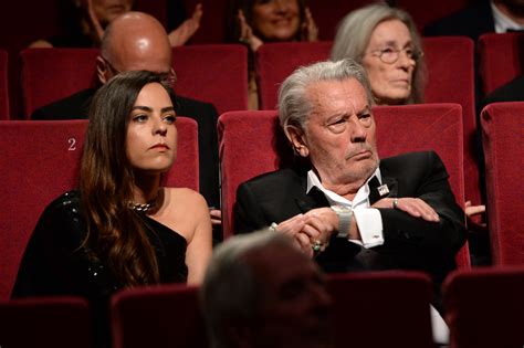 Anouchka Delon Et Son P Re Alain Delon Au Festival De Cannes De Hot