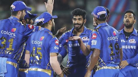 Mumbai Indians Beats Chennai Super Kings By 1 Run To Win Ipl Trophy For