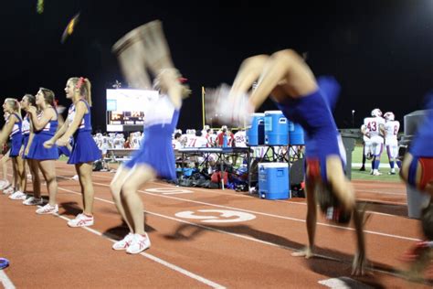 Disturbing Video Shows High School Cheerleaders Screaming As They Re Forced To Do Splits
