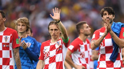 Модрич лука (modric luka) футбол полузащитник хорватия 09.09.1985. World Cup 2018 awards: Golden Ball winner announced, Luka ...