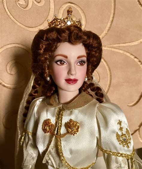 Sonya The Faberge Bride Season Autumn Porcelain Doll Franklin Mint
