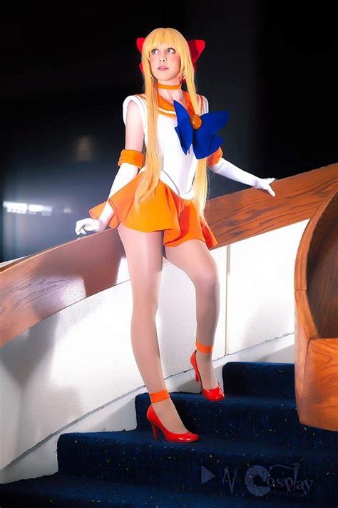 Sailor Venus By Flying Fox On Deviantart Sailor Venus Sailor Moon Dragoncon Jessica Nigri