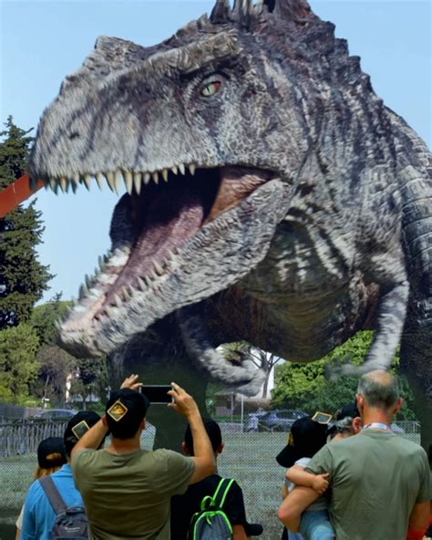 Jurassic World Il Dominio I Dinosauri Sono Tra Noi Jurassicroma Scapperai O Rimarrai