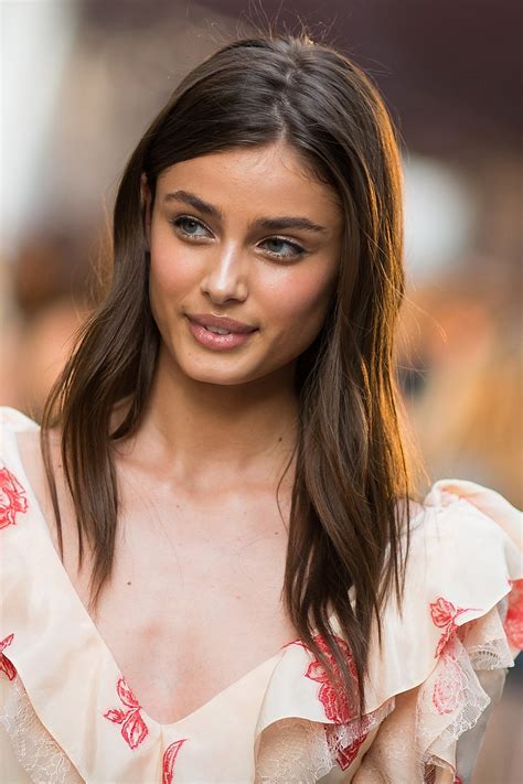 Taylor Hill Is The New Face Of Lanc Me British Vogue British Vogue