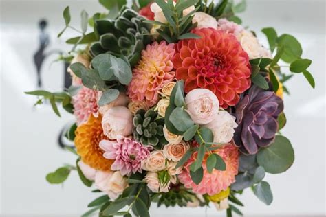 Wedding flowers and seasonal bouquets | august wedding. August Wedding Flowers: Bouquets and Decoration Ideas ...