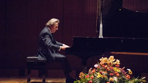 Konzert Rudolf Buchbinder Brilliert Beim Kulturkreis Südwest Presse