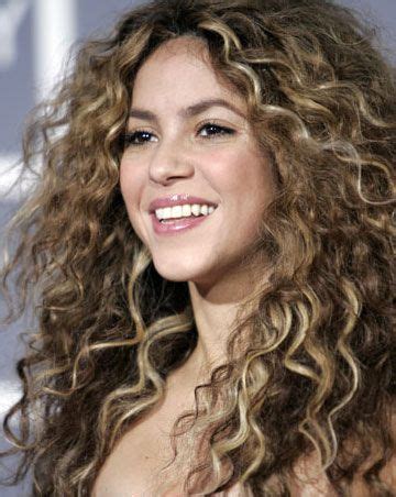 Please do visit my site.thank you and have a good day. Shakira curly | Shakira hair, Lorde hair, Curly hair styles